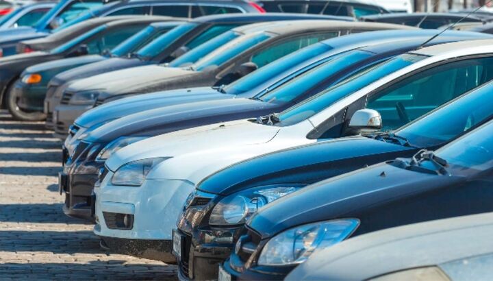 قیمت گذاری دستوری مانع توسعه و پیشرفت صنعت خودرو