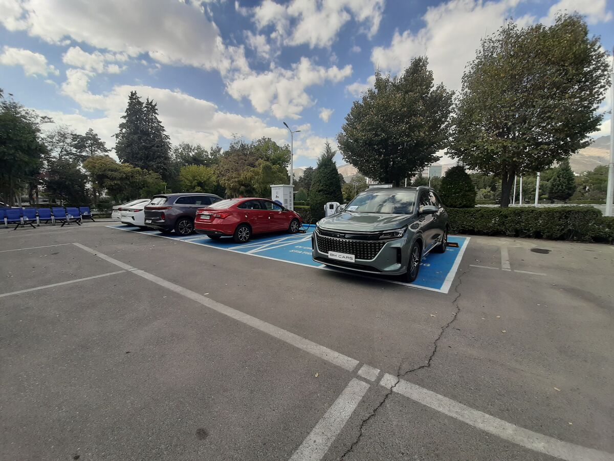 چگونه از خودروهای برقی باید نگهداری کرد| نکاتی که عمرمفید تاکسی های برقی را افزایش می دهد