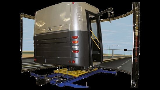 شبیهساز خودروهای سنگین؛ دستاوردی دیگر از دانش بنیانهای ایرانی شبیهساز خودروهای سنگین؛ دستاوردی دیگر از دانش بنیانهای ایرانی