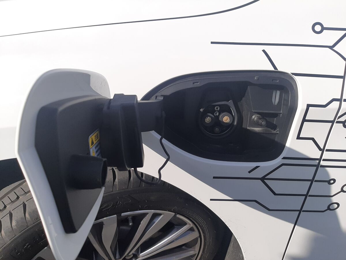 هونگچی با استهلاک صفر وارد تاکسیرانی می شود| بهبود رفتار رانندگی با فناوری خودران