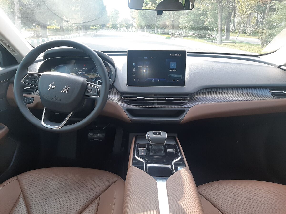 هونگچی با استهلاک صفر وارد تاکسیرانی می شود| بهبود رفتار رانندگی با فناوری خودران