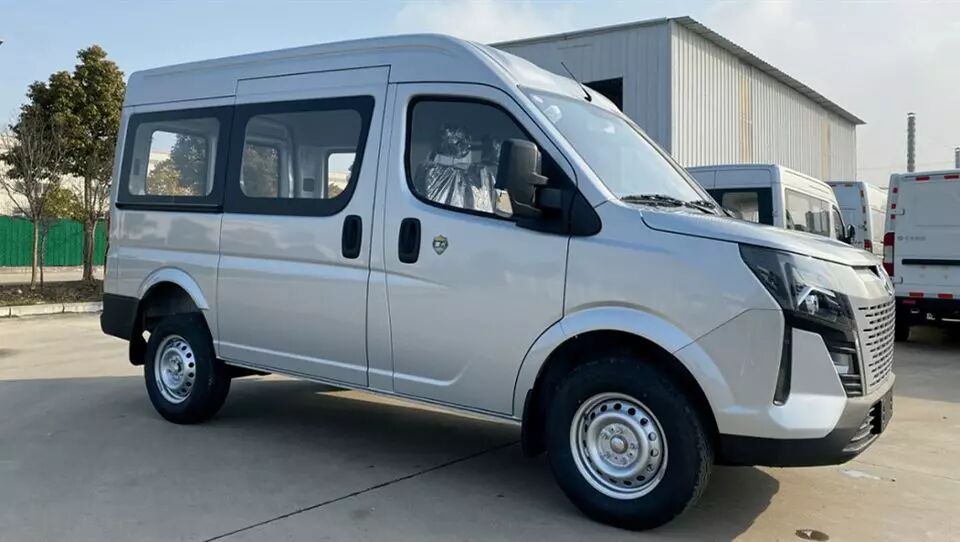 تبعیض محیط زیست میان ماموت و ایران خودرو| ون های آتین خودرو با کیفیت گازوئیل داخل سازگار است؟