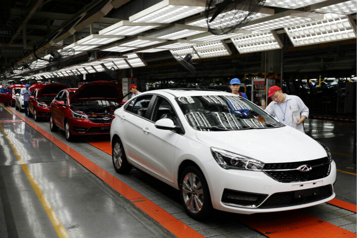چالش چری و دانگ فنگ در دنیا| وزیر صمت با چینی ها عامل رشد کیفیت خودروها می شود؟