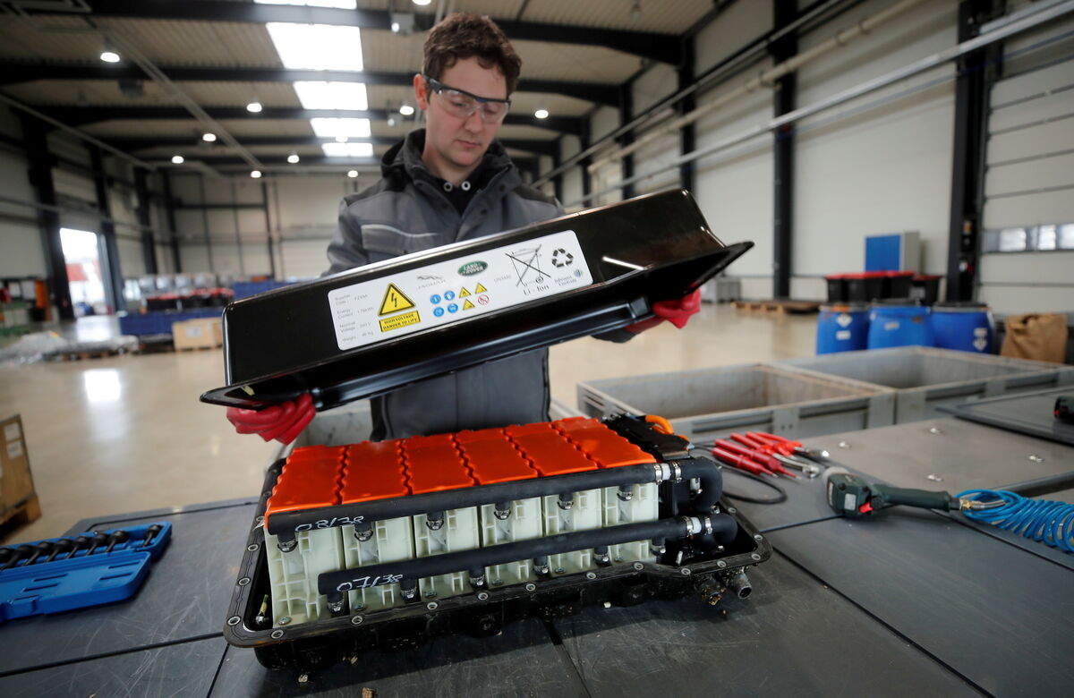 اکسون تا ۲۰۲۶ باتری لیتیوم تولید می کند| ورود غول های نفتی به تولید خودروهای برقی