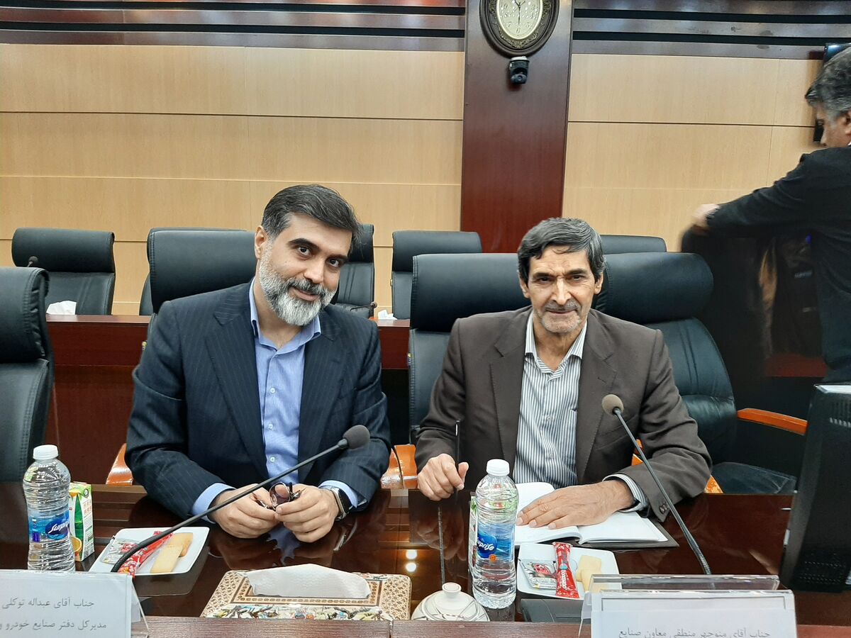 کدام خودروسازان در برنامه برقی سازی هستند؟ | تا سه سال آینده چالش برق حل می شود