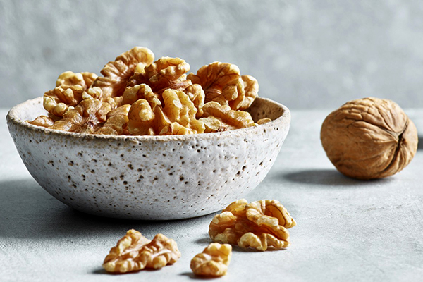 دلایل افزایش قیمت گردو، چرا گردو گران شد؟