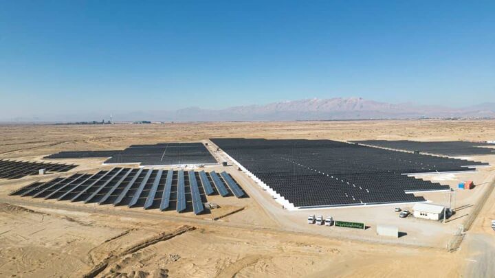 سرمایه‌گذاری در نخستین شهرک خورشیدی کشور
