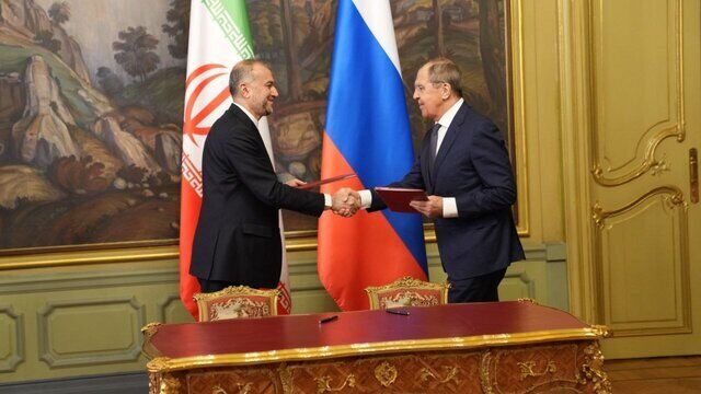 ایران و روسیه سند مقابله با تحریم امضا کردند