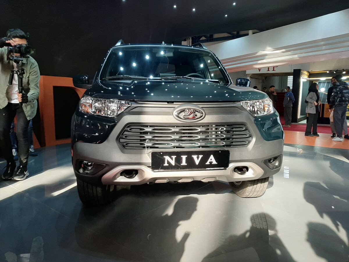 کم محلی به خودروسازان در روسیه؛ استقبال از لادا در ایران!| لادا خودروی لوکس دهه 90 اروپای شرقی