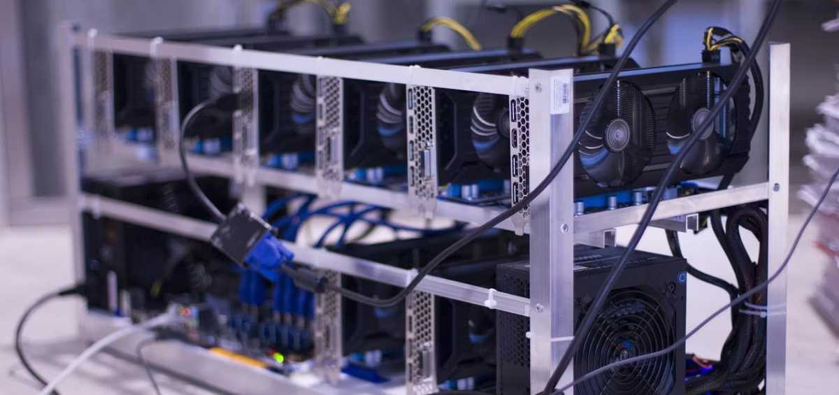 تحلیل فاندامنتال در تجارت کریپتو چیست؟ معرفی ۳ معیار کلیدی