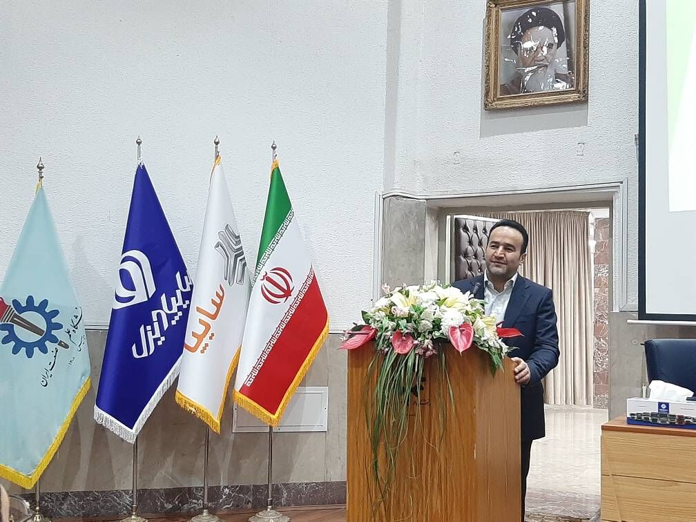 ساخت خودرو  ملی کاروتجاری در همکاری با سایپا دیزل و دانشگاه| صنعت خودرو فقر نوآوری دارد