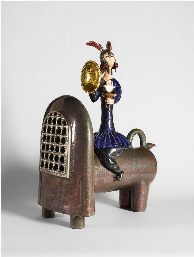 تلقی سنتی از بازار سرامیک، آفت توسعه این هنر- صنعت است