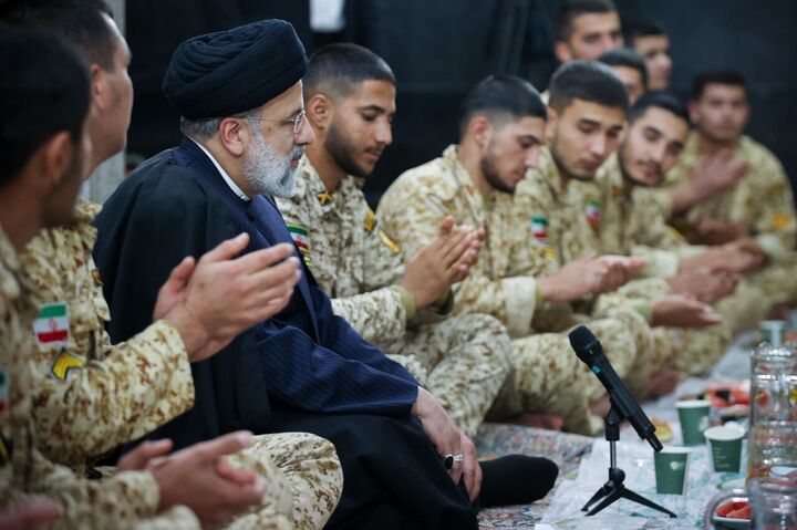 افزایش ۴ برابری حقوق سربازان از سوی دولت افزایش ۴ برابری حقوق سربازان از سوی دولت
