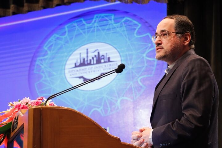 ایران ۵ دهه گرفتار تغییر اقلیم| کاهش ۵۰ میلیمیتری بارشها از دهه ۵۰ تا ۹۰