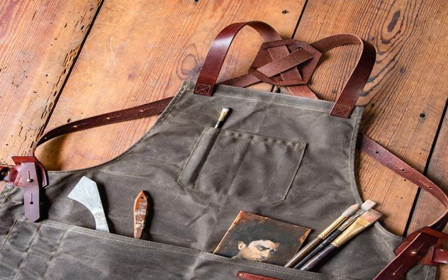 پیش بند آرایشگری