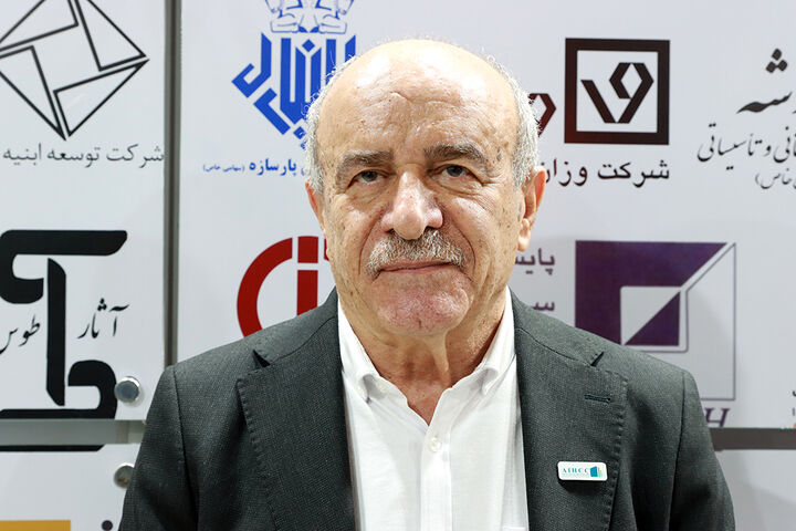 ۶۰ هزار تخت، بیمارستان فرسوده در کشور داریم؛ متوسط عمر ساخت یک بیمارستان به ۱۲ سال رسیده است ۶۰ هزار تخت، بیمارستان فرسوده در کشور داریم؛ متوسط عمر ساخت یک بیمارستان به ۱۲ سال رسیده است