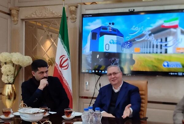 صرفه جویی ۵۰ میلیون یورویی با بازسازی ۲۰ دستگاه لوکوموتیو در تبریز