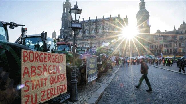 اعتراض کشاورزان آلمانی به سیاست‌های دولت
