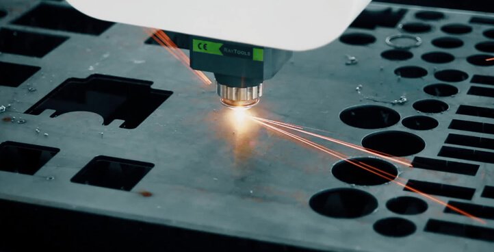 با برش لیزر فلزات هر طرحی رو می خوای تولید کن!