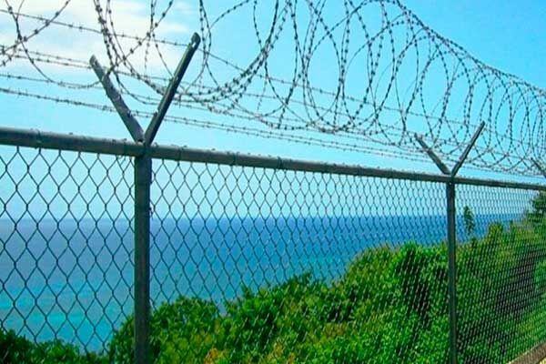قیمت انواع سیم خاردار در تولیدی حصار بافت و آشنایی با کاربردهای آن قیمت انواع سیم خاردار در تولیدی حصار بافت و آشنایی با کاربردهای آن