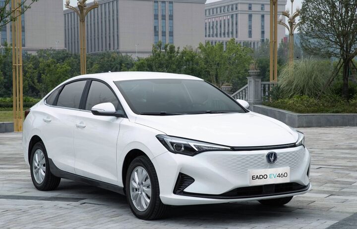 گروه سایپا خودروهای برقی چانگان و سینوگلد را وارد میکند گروه سایپا خودروهای برقی چانگان و سینوگلد را وارد میکند