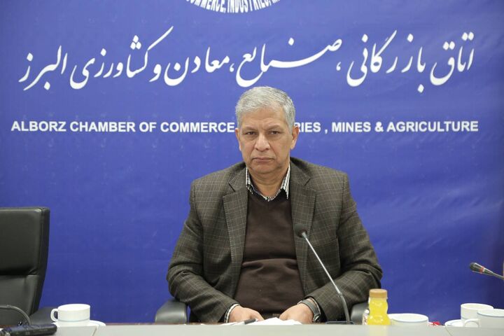 لزوم تقویت صادرات و ایجاد بازارهای بینالمللی برای عرضه محصولات ایرانی لزوم تقویت صادرات و ایجاد بازارهای بینالمللی برای عرضه محصولات ایرانی