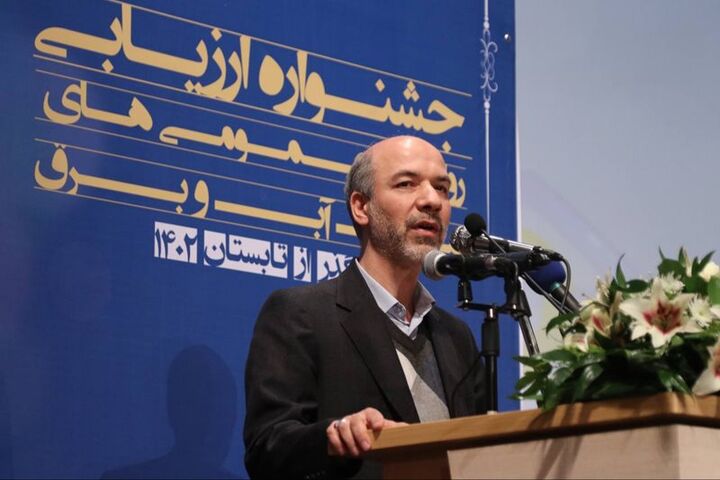 مهمترین رکن مدیریت مصرف آب و برق کشور رسانه است مهمترین رکن مدیریت مصرف آب و برق کشور رسانه است