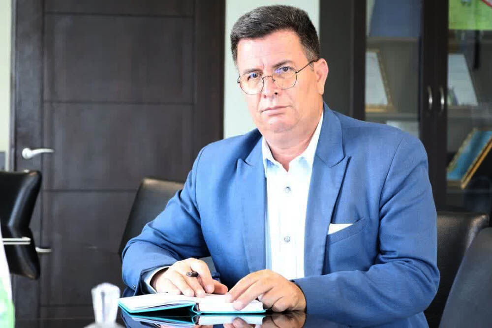 مقابله کشاورزان قمی با سرمای زمستان| دانش بنیان ها به کمک می آیند