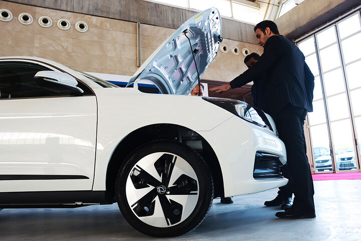 پنجمین نمایشگاه خودرو تهران