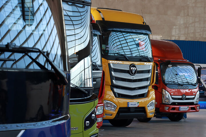 پنجمین نمایشگاه خودرو تهران