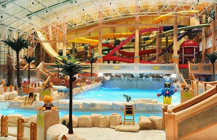 سرزمین موجهای آبی