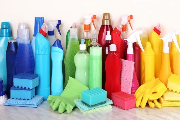 افزایش قیمت محصولات شوینده؛ از نوسانات ارزی تا سودجویی برخی کسبه افزایش قیمت محصولات شوینده؛ از نوسانات ارزی تا سودجویی برخی کسبه