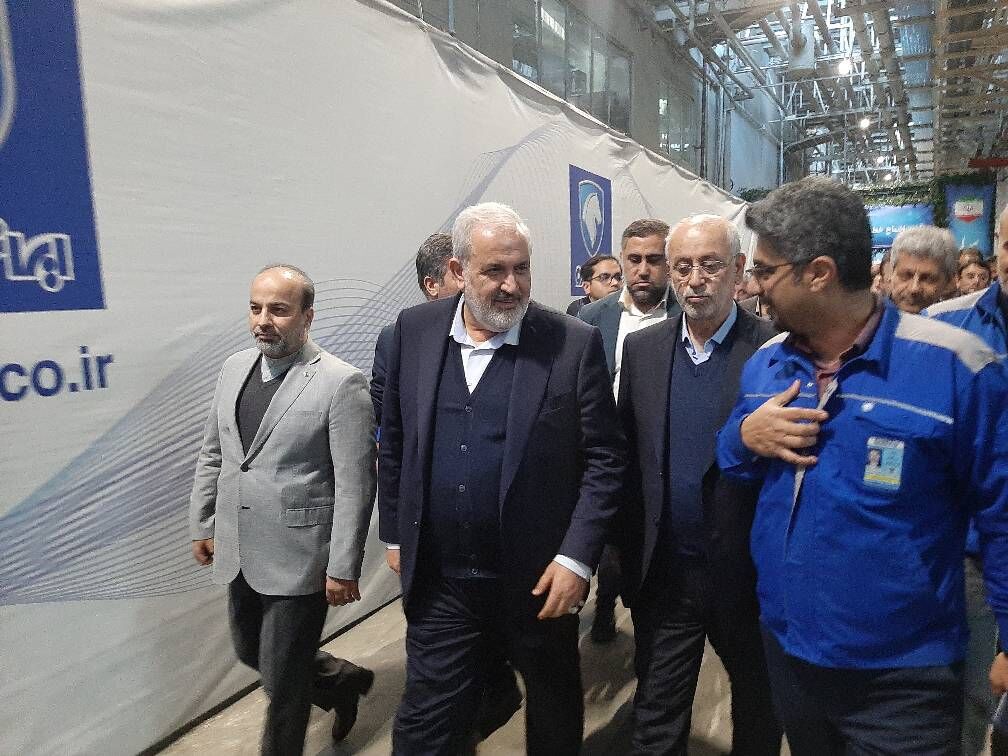 قیمت گذاری دستوری خودرو را حذف می کنیم؛ خط تولید ریرا امروز افتتاح شد