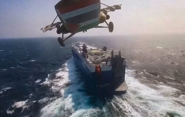 بحران دریای سرخ؛ اختلال در زنجیره تامین خودروهای الکتریکی بحران دریای سرخ؛ اختلال در زنجیره تامین خودروهای الکتریکی