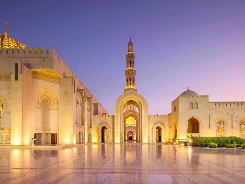 چه مدارکی برای سفر به مسقط نیاز داریم؟