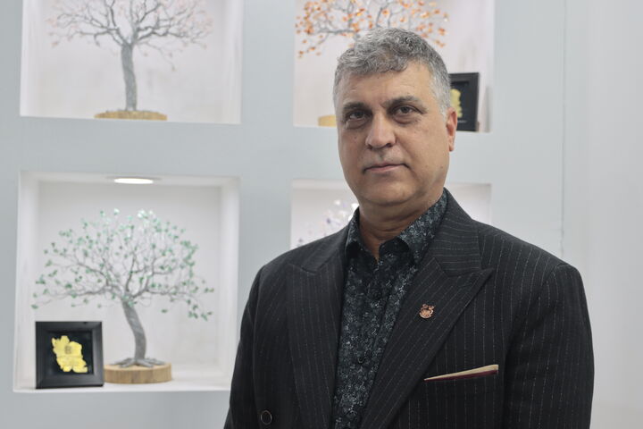 زنجیره اکتشاف، استخراج و فرآوری و حتی آموزش گوهر سنگ را داریم| سنگ عقیق ایران در دنیا بی نظیر است زنجیره اکتشاف، استخراج و فرآوری و حتی آموزش گوهر سنگ را داریم| سنگ عقیق ایران در دنیا بی نظیر است