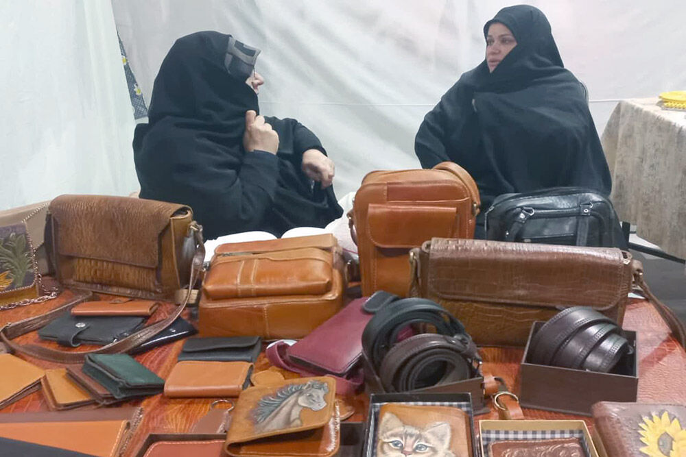 زنانی کارآفرین قم چشم انتظار بازارچههای دائمی| «شمیم» طرحی برای اشتغال و توانایی