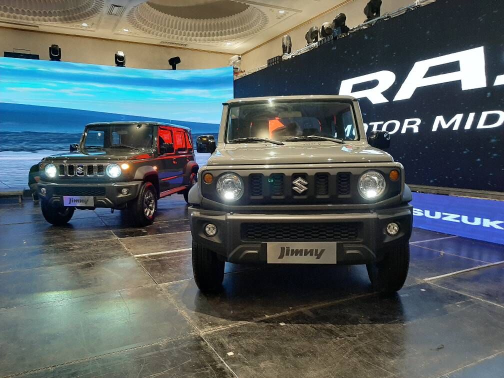 خودروهای وارداتی سقوط قیمت میلیونی داشتند| عرضه جدید بازار را از رکود خارج می کند؟