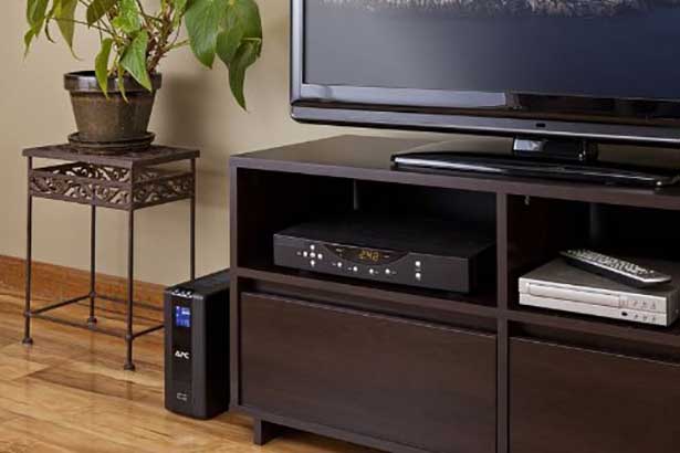 ارزان و باکیفیت ترین مرکز برای خرید یو پی اس در اصفهان کدام است؟