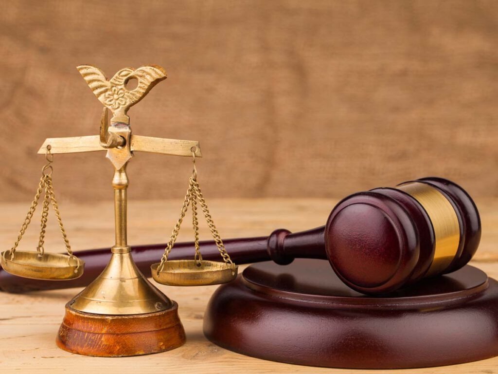 نکات مهم در جستجو و انتخاب وکیل خوب در مشهد