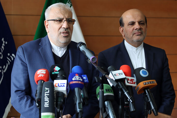 بازگشت ترامپ هیچ تأثیری در صادرات نفت ایران ندارد| تحریم ها در  ۲.۵ سال گذشته از سال ۹۷ هم بیشتر بود بازگشت ترامپ هیچ تأثیری در صادرات نفت ایران ندارد| تحریم ها در  ۲.۵ سال گذشته از سال ۹۷ هم بیشتر بود