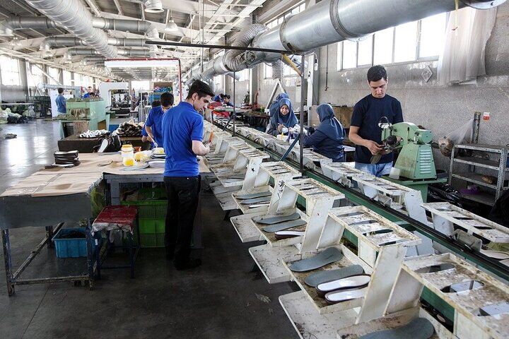 حوادث تلخ و شیرین ۱۴۰۲ در استان سمنان| افتتاح پروژه ها و رویدادهای اقتصادی