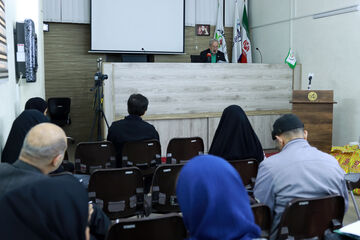 نشست خبری رییس اتحادیه میوه و سبزی تهران