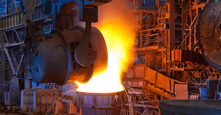 رشد ۵.۵ درصدی تولید فولاد ایران در سال ۱۴۰۲