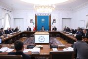 پیگیری آخرین وضعیت توافقات و قراردادهای بین‌المللی دولت در جلسه سه ساعته با رئیس جمهور