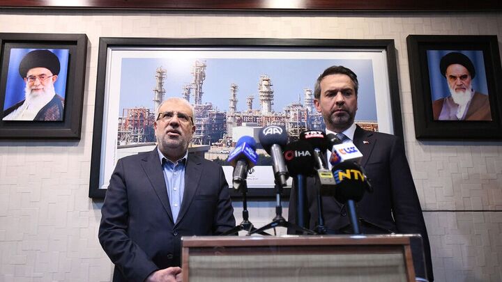 استقبال تهران از حضور شرکتهای ترکیهای در صنعت نفت ایران استقبال تهران از حضور شرکتهای ترکیهای در صنعت نفت ایران