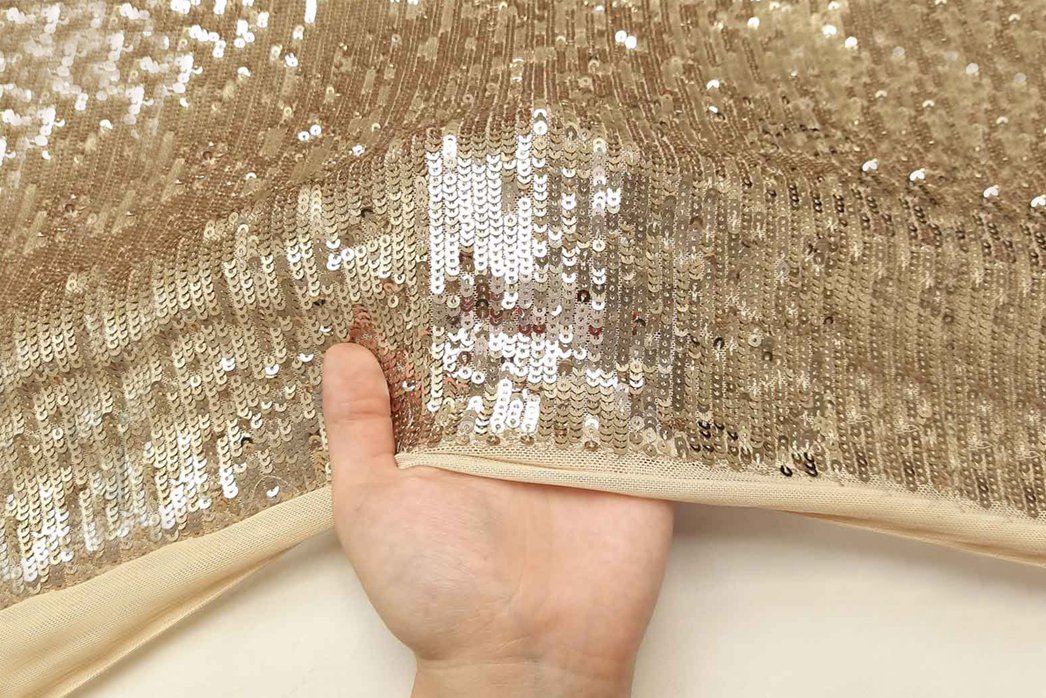 هر چه باید در مورد پارچه پولکی و دوخت آن بدانید