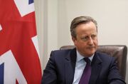 آچمز شدن وزیر خارجه انگلیس در برنامه زنده تلویزیونی