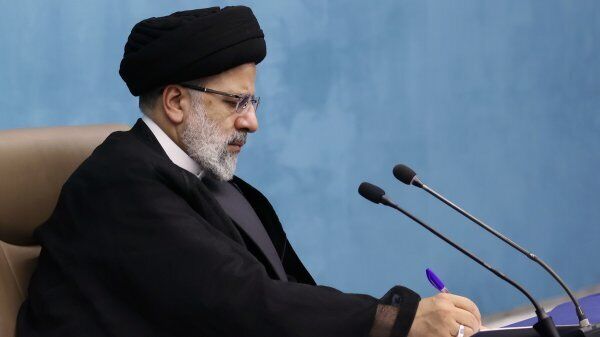 رئیس جمهور قانون تمدید اساسنامه شرکت ملی پست ایران را ابلاغ کرد رئیس جمهور قانون تمدید اساسنامه شرکت ملی پست ایران را ابلاغ کرد