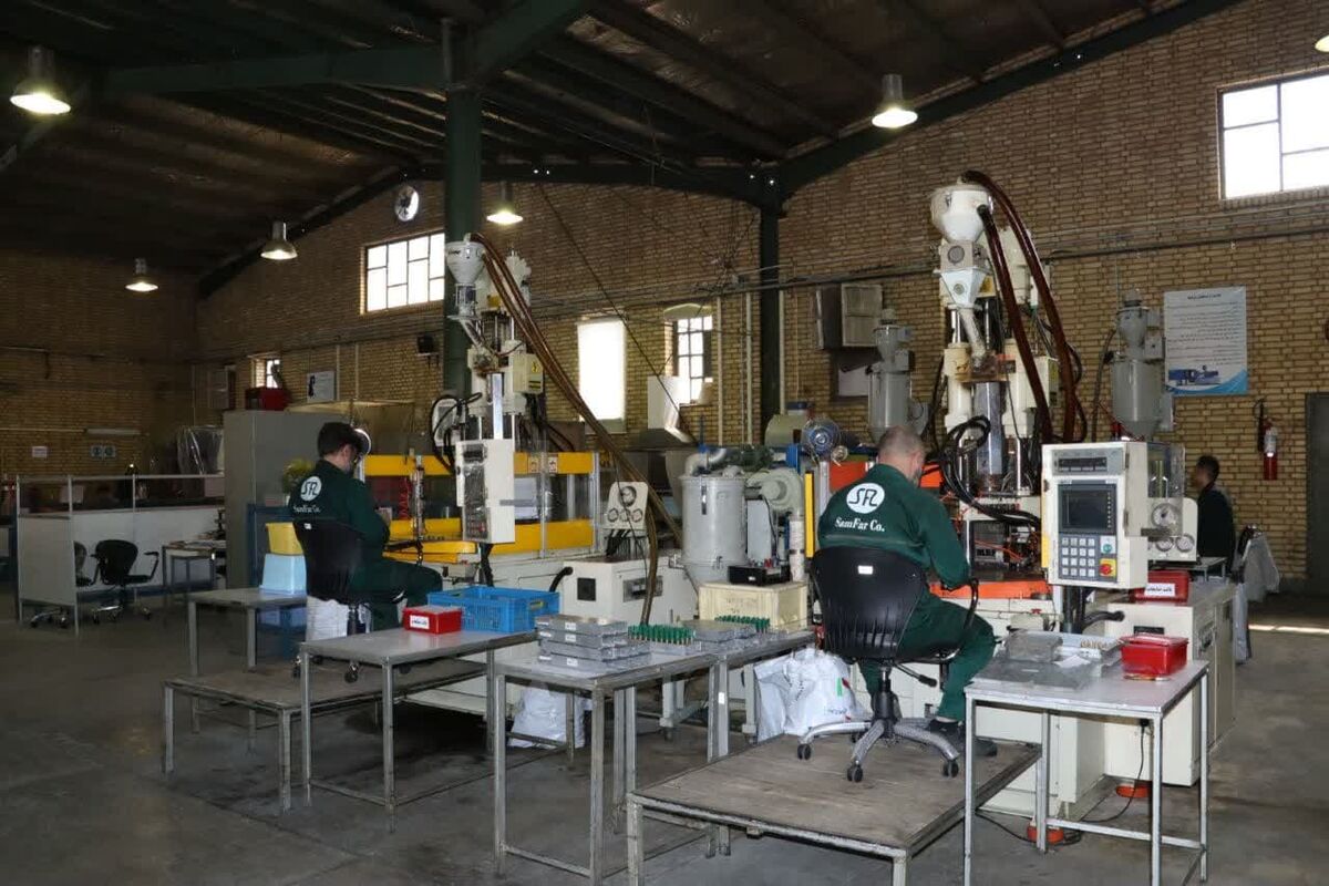 تناقض عجیب در بازار کار؛ بیکاری جوانان در کنار کمبود نیروی کار!